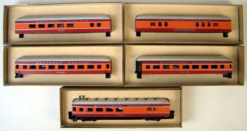 ​Vintage Roundhouse RH5971-6011 5 Car SP 60&#39; Harriman Arch-Roof Kit Set HO Scale
