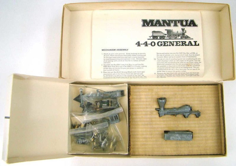 Mantua 507 4-4-0 &quot;General&quot; Locomotive and Tender Kit HO Scale