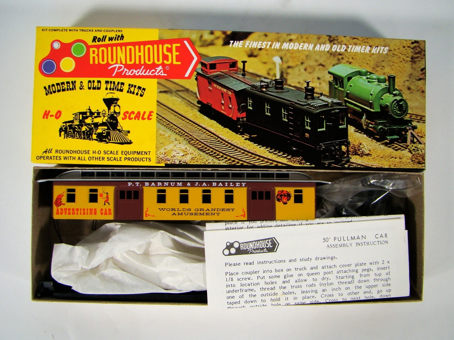 Roundhouse 5030 Barnum &amp; Bailey 50&#39; Pullman Baggage Coach Kit HO Scale