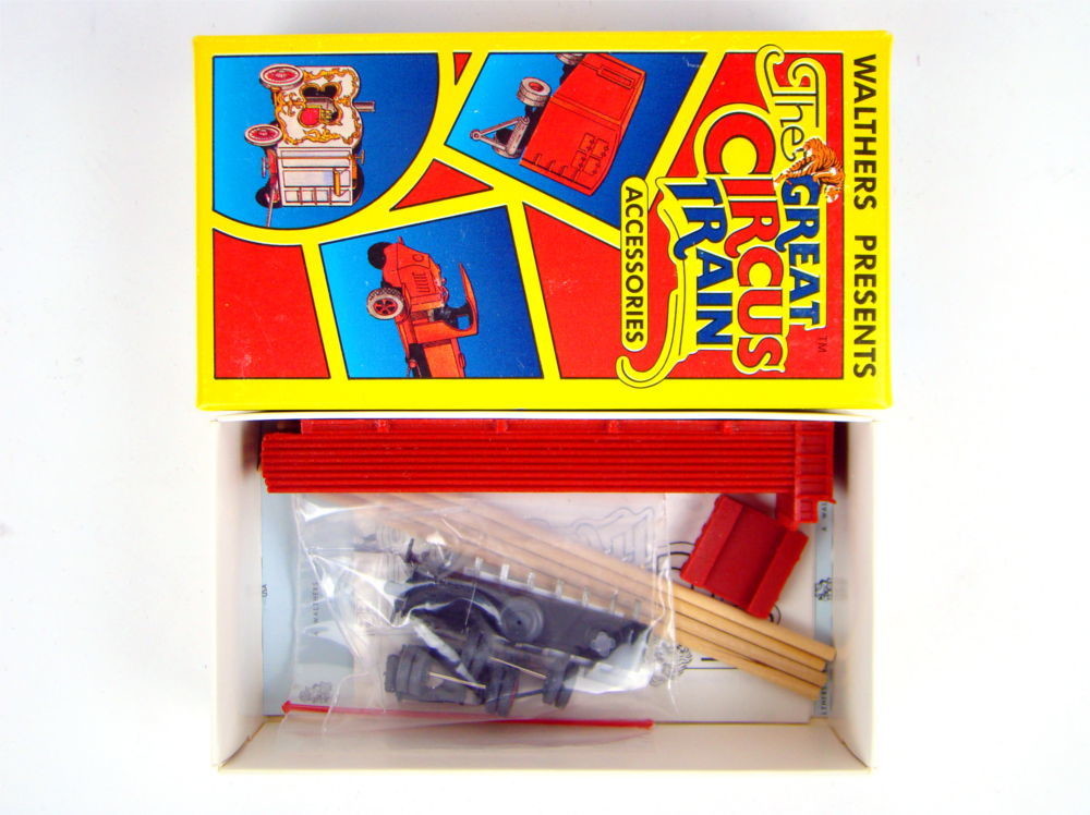 Walthers GCT 933-1369 Cole Bros. Pole Wagon Kit