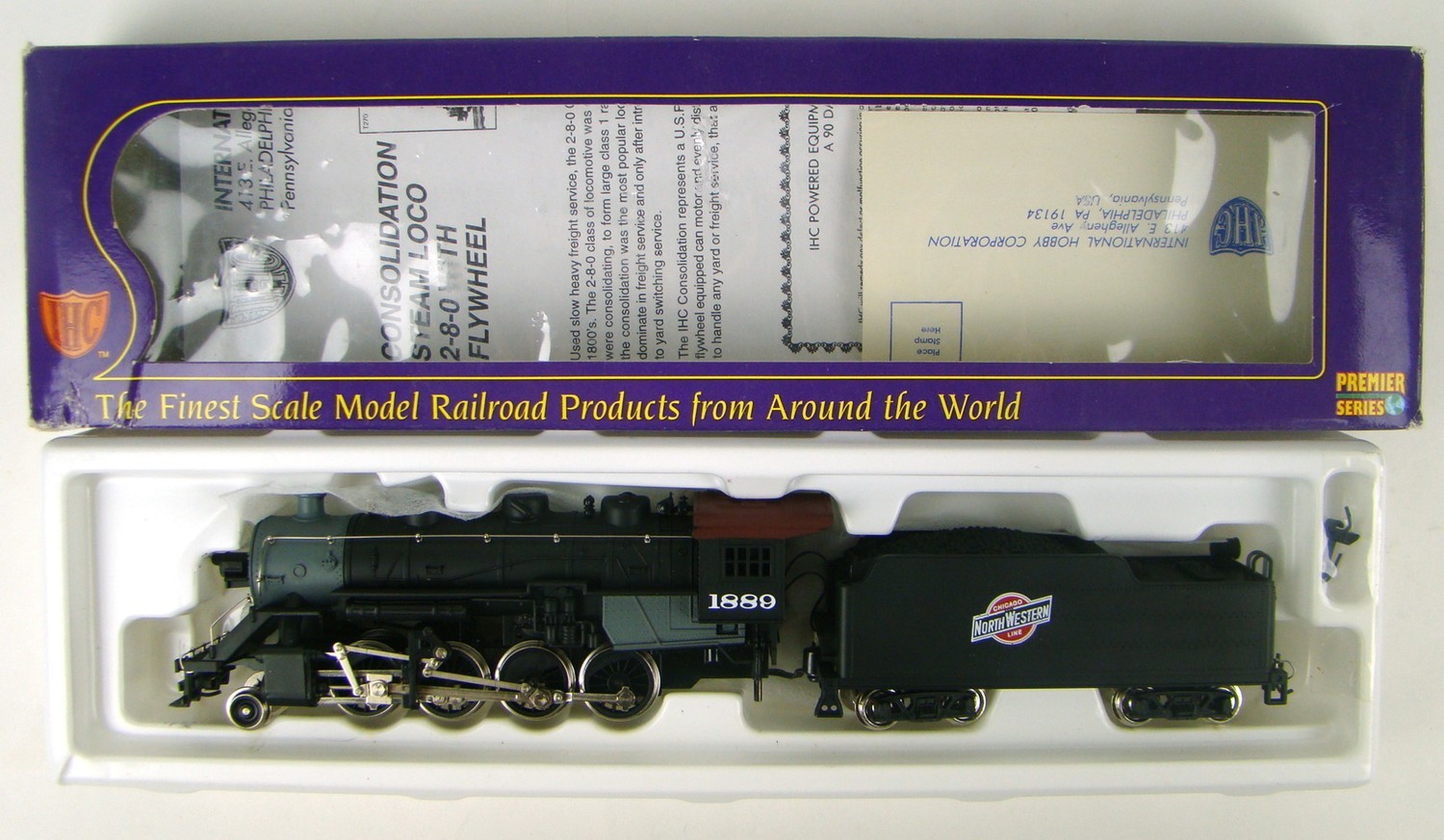IHC Premier M9510 C&amp;NW 2-8-0 Consolidation Locomotive HO Scale