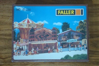 MRCHQ Collectible Faller B-320 Shooting Gallery and Candy Concession Stands