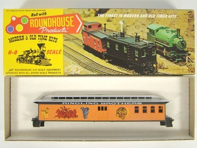 Roundhouse 5037 Ringling Bros. Wild Animals 50&#39; Pullman Combination Coach Kit HO Scale