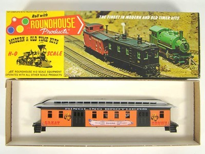Roundhouse 5031 Ringling Bros. 50&#39; Pullman Baggage Coach Kit HO Scale