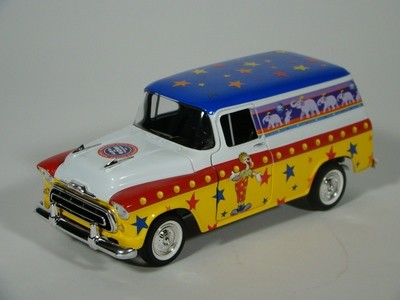 MRCHQ Collectible Die Cast Ringling Bros Barnum & Bailey 1957 Chevy Panel Truck Bank
