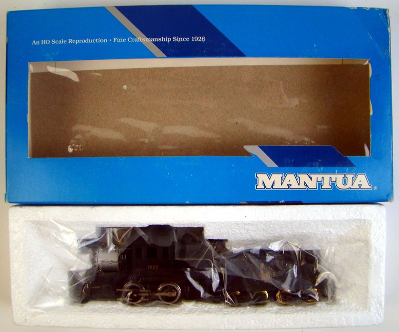 Mantua 335-24 CNJ 0-4-0 Goat Camelback Switcher HO Scale