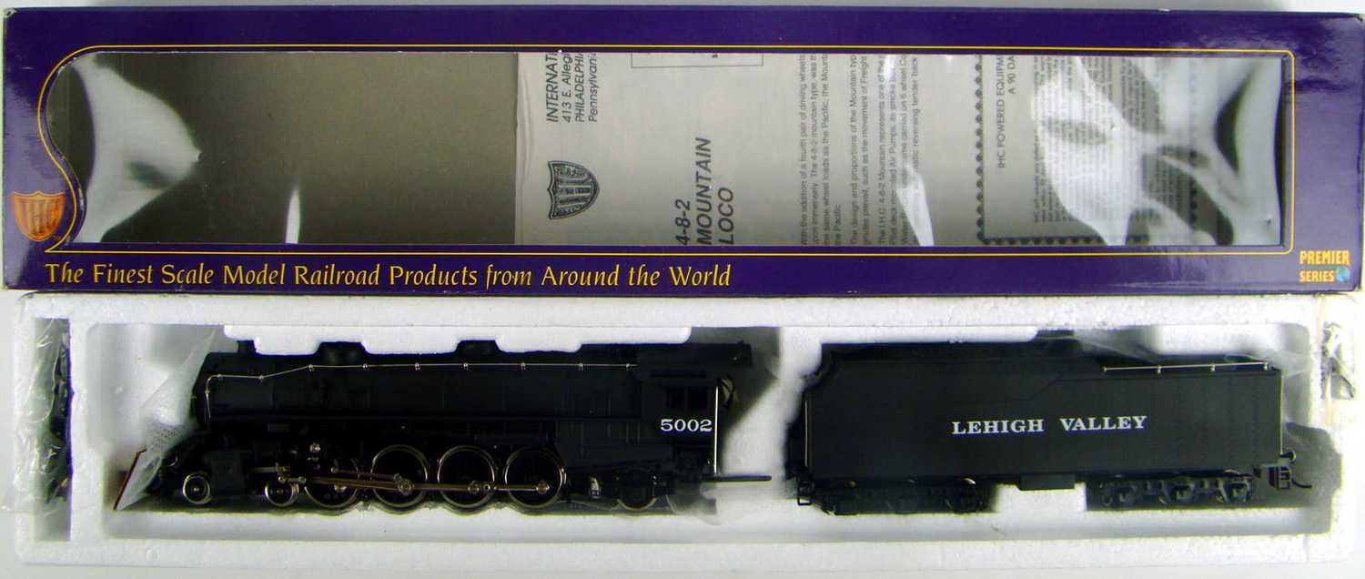 IHC Premier M916 LV Type B 4-8-2 Mountain Locomotive HO Scale