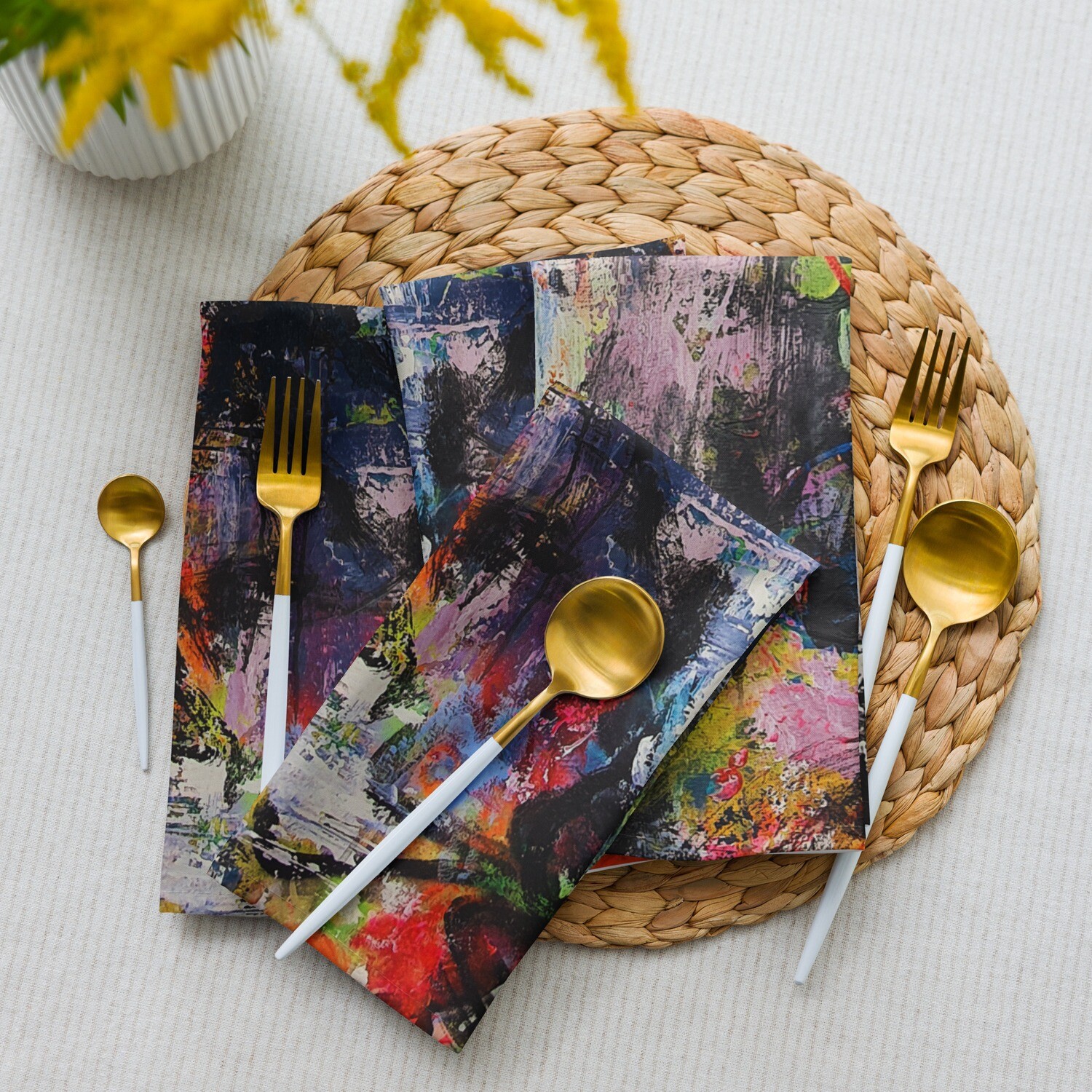 SERVILLETAS DE TELA (4) de inspiración MAGABUNDA: Obra &quot;ECSTATIC DANCERS&quot; (Para vivir bonito) / Cloth napkin set