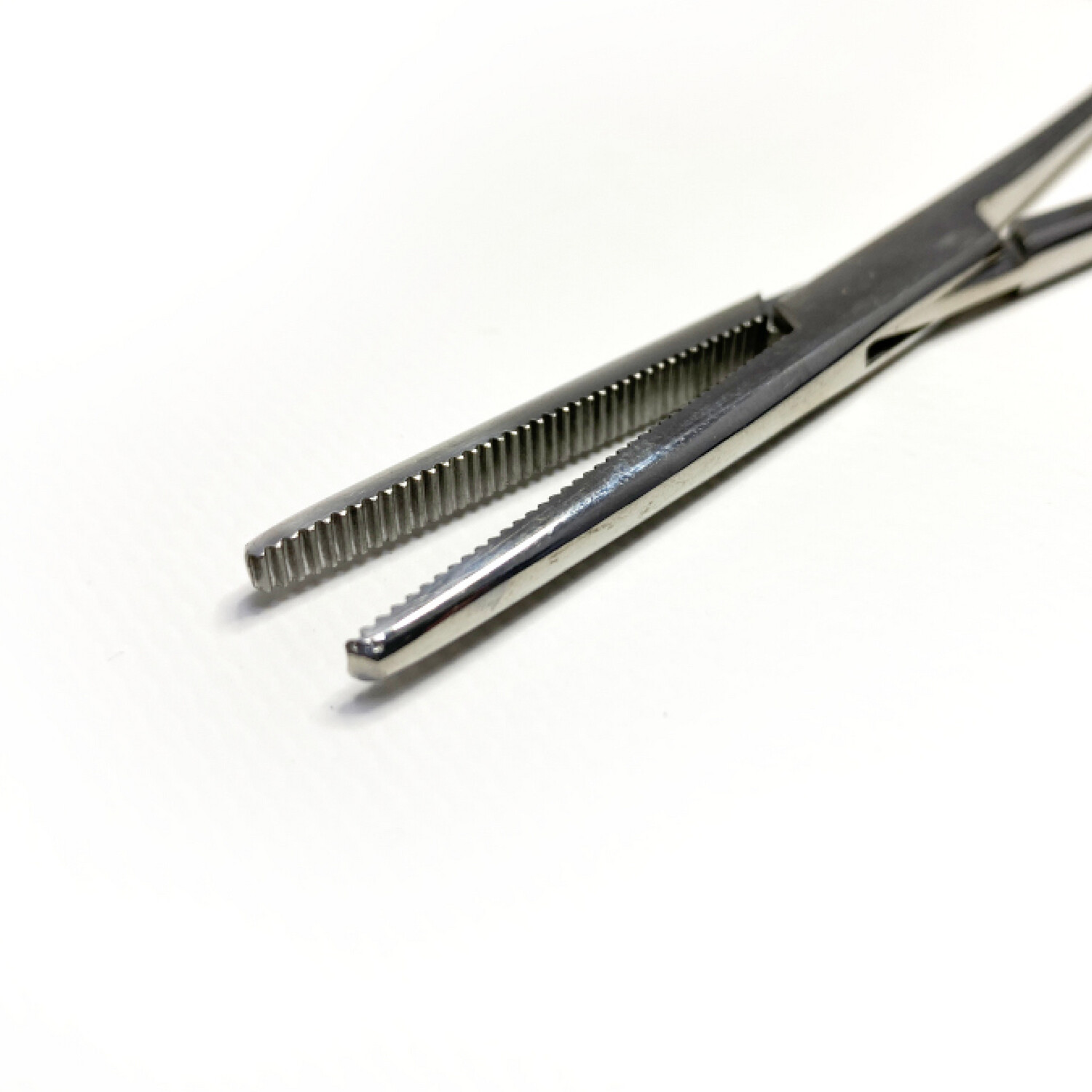 Spencer Wells Artery Forceps – Straight, Size: 18cm