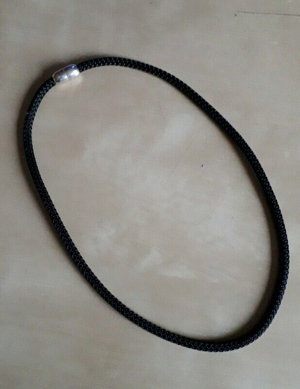 Seil-Halsband