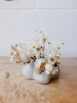 Fleurige vintage vaasjes Fleurige vintage vaasjes