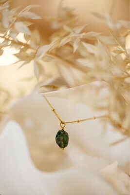 Statement ketting: Mosagaat goudkleurig Statement ketting: Mosagaat goudkleurig