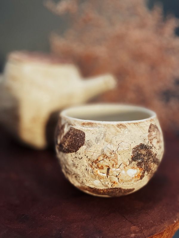 Cha | Rond aardekopje