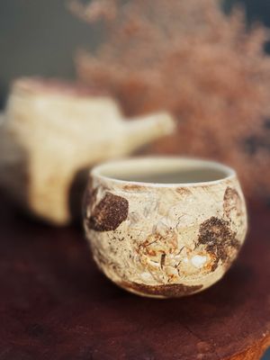 Cha | Rond aardekopje