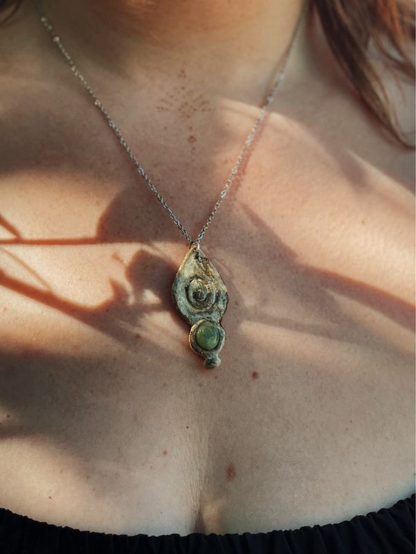 Earth adornment necklace | Jade