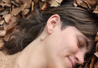 Soft embrace earrings | Woestijnroos