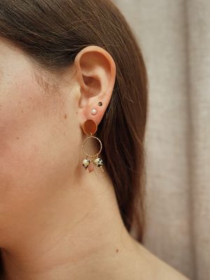 Inner shine earrings | Dalmatiër jaspis en aardbeikwarts