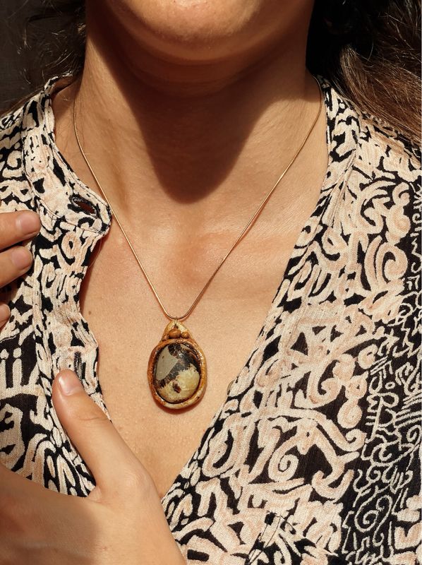 Earth adornment necklace | Septarie