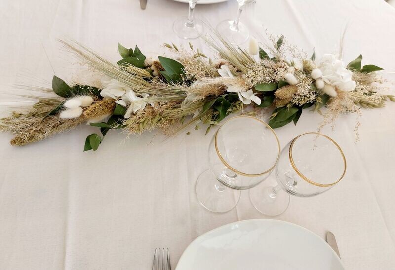 centre de table blanc et naturel, influence naturelle