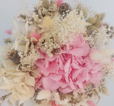 bouquet de mariée rose et blanc - bouquet de fleurs séchées - bouquet de mariée - influence naturelle