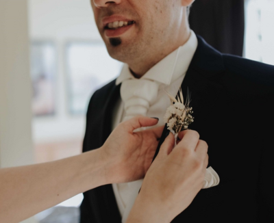 broche en fleurs sechees mariage personnalisable