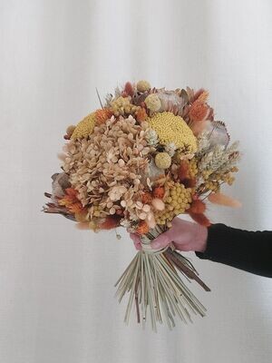 Bouquet de fleurs séchées Tania- Influence Naturelle Fleuriste