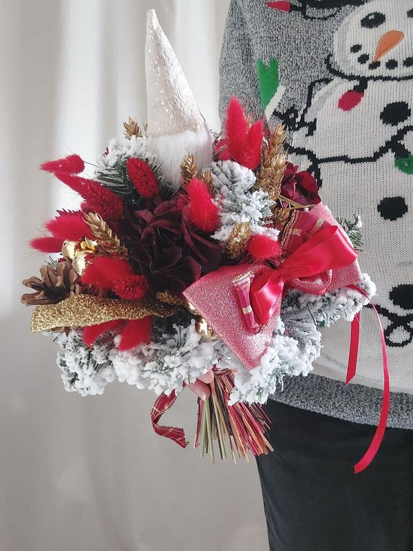Bouquet de noel rouge et or