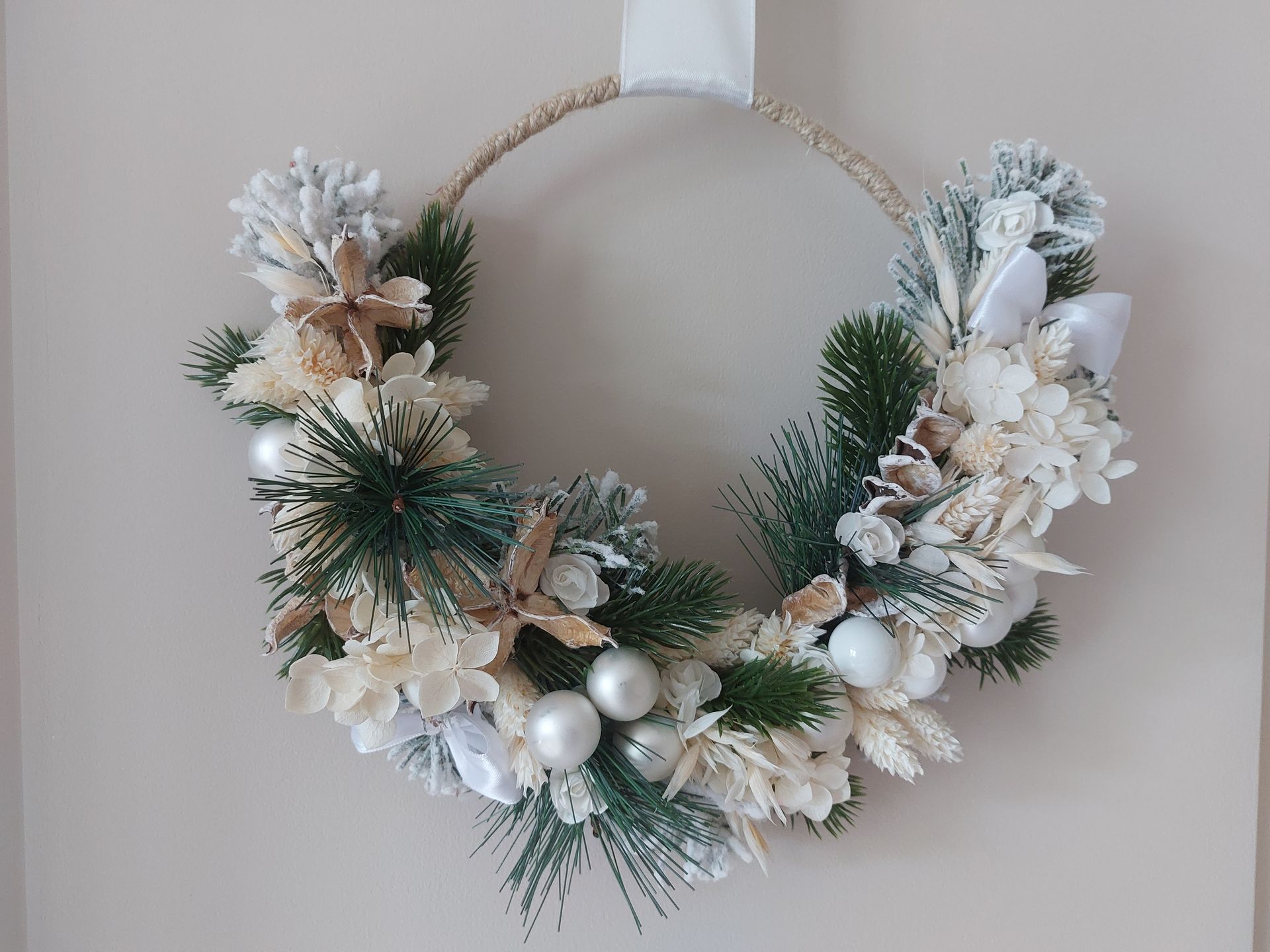 Couronne de Noël blanc glace 20cm