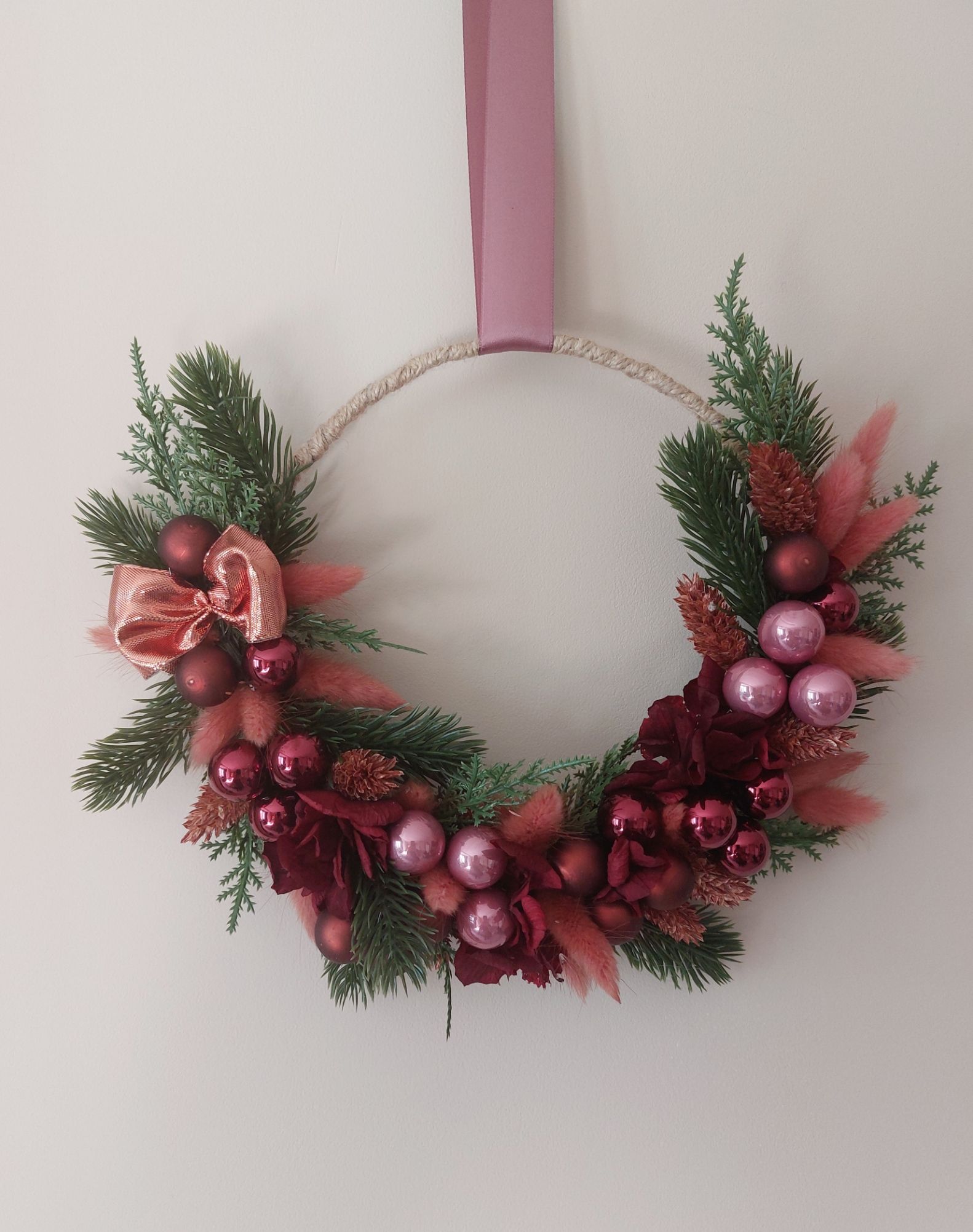 Couronne de Noël Rouge et rose 20cm