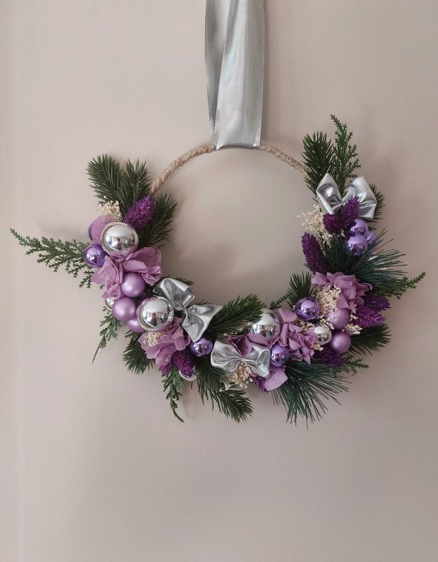 Couronne de Noël Mauve et argent 20cm