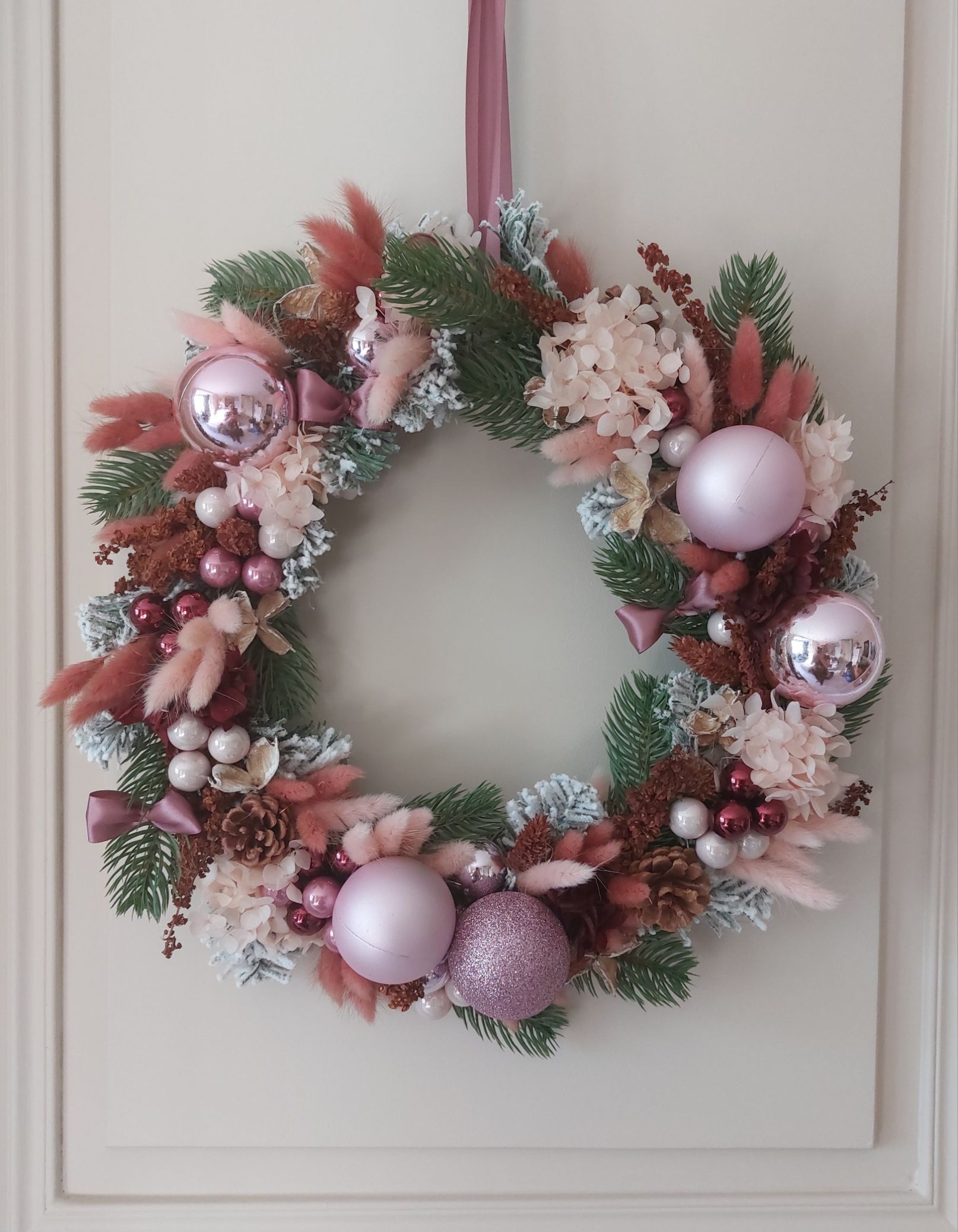 Couronne de Noël rose 40 cm
