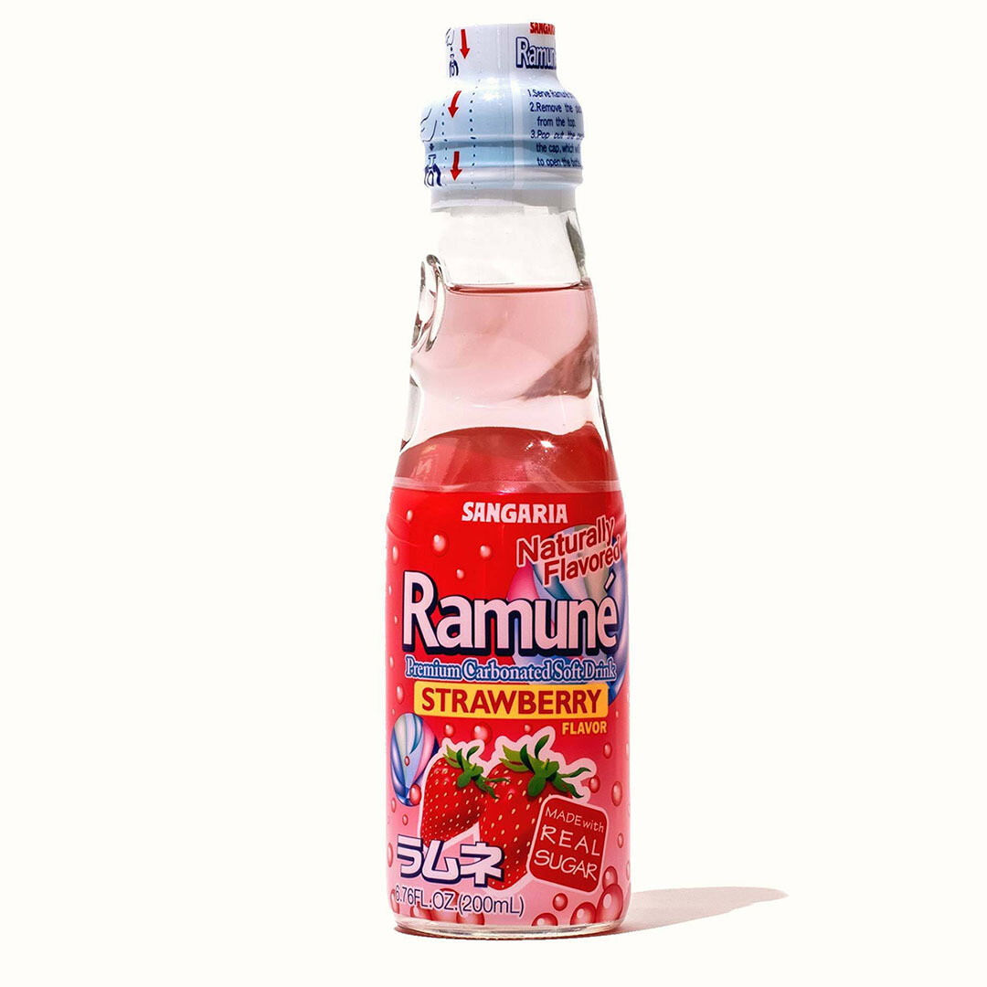 Ramune Strawberry Soda 6.76oz