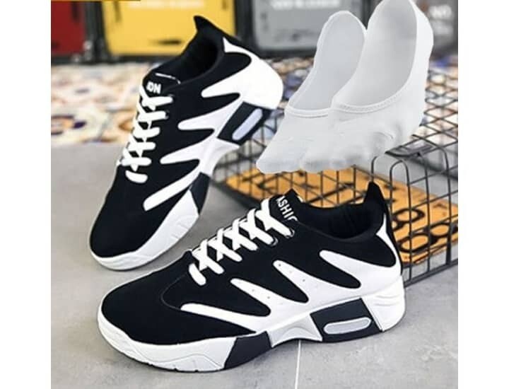 Fashionable sneakers(With free socks)