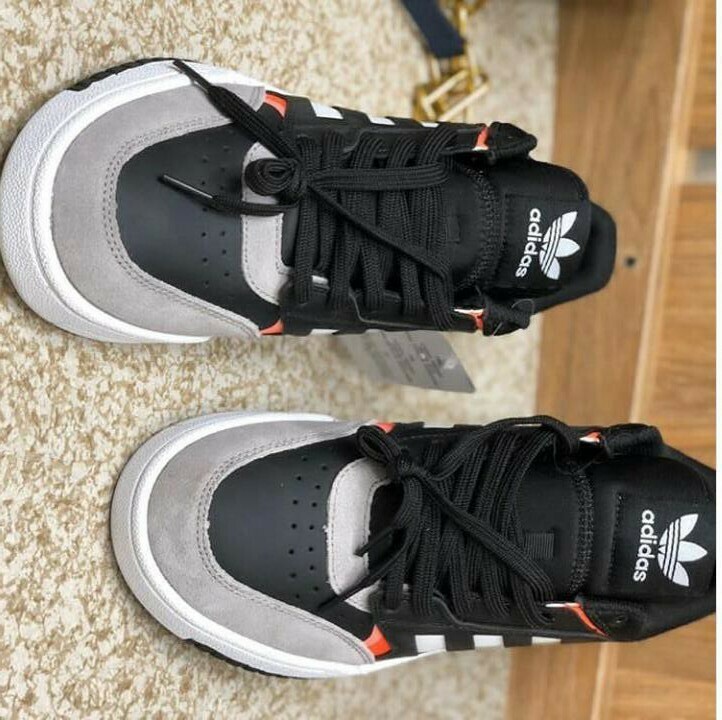 Adidas Doorstep sneakers