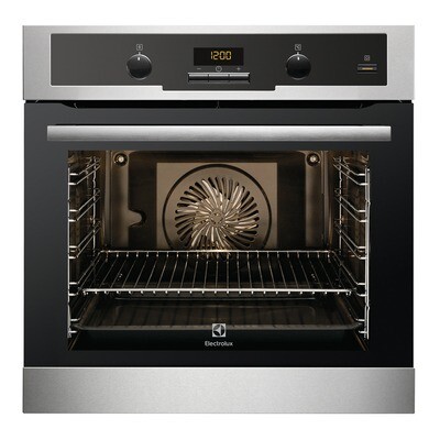 Electrolux «PlusSteam» Multifunktionsofen mit Feuchtigkeitszugabe und Pyrolyse-Reinigungsfunktion, Edelstahl, 74 L, 3500W
