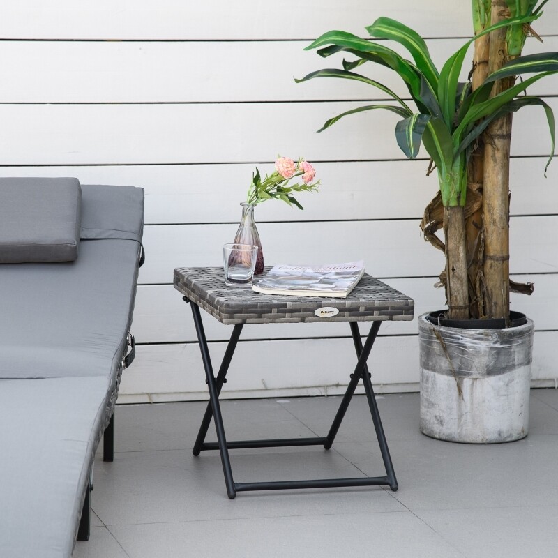 Outsunny® Gartentisch Beistelltisch Gartenmöbel Gartenhocker klappbar Polyrattan + Metall Braun 40 x 40 x 40 cm