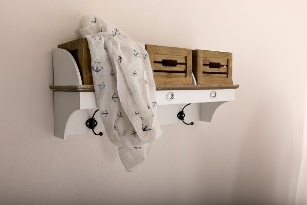 Garderobe &quot;Provence&quot;, mit 3 Holzkörben und Kleiderhaken