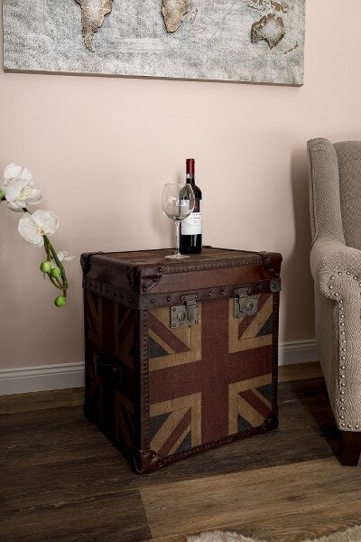 edle London Truhe aus Rindsleder - UNION-JACK