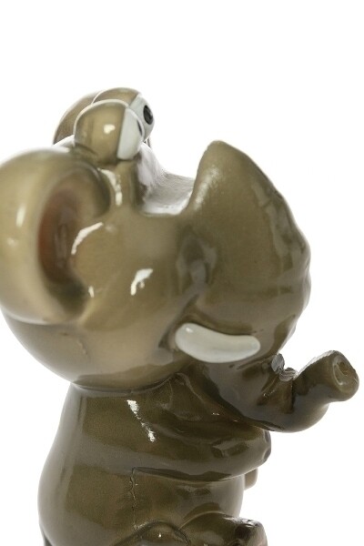 Brillenhalter Elefant aus Steinharz, 8x8x11 cm, dekorativ und praktisch