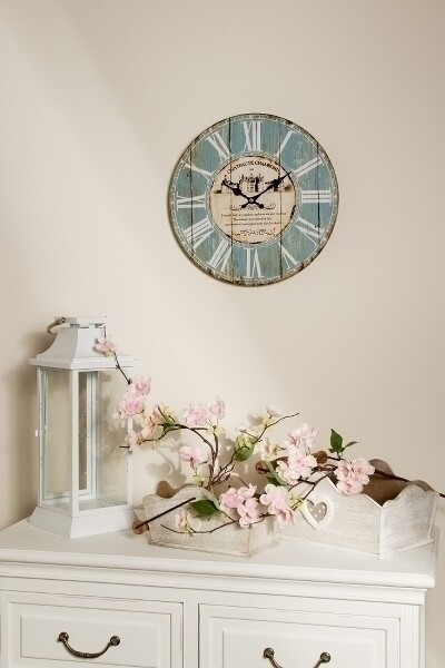 Wanduhr "Schloss", aus Holz