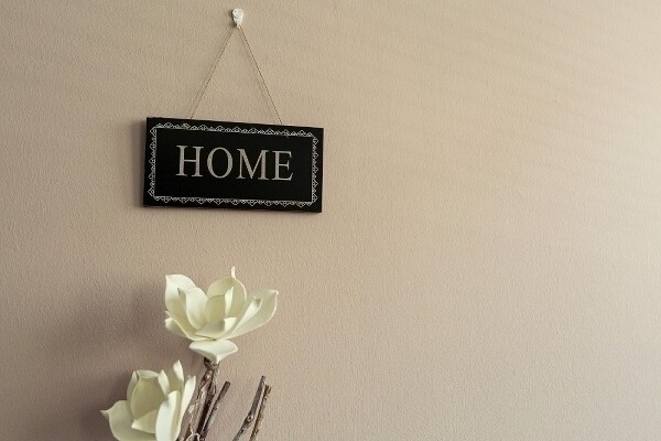 Spruchtafel "Home"