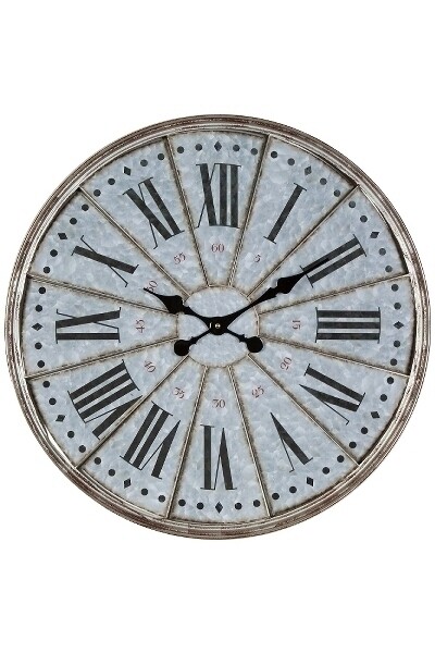 Wanduhr "Walerian" aus Metall
