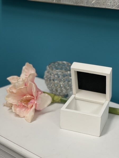 Holzbox &quot;Lilou&quot;, mit Romantikmotiv