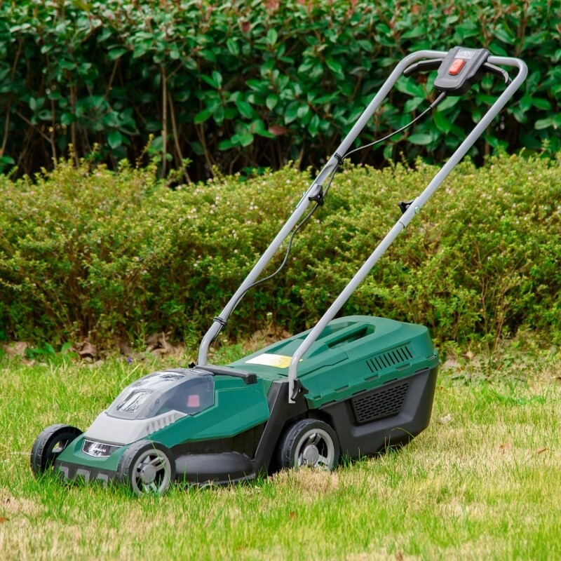 Akku-Rasenmäher mit 32 cm Schnittbreite 30-Liter-Grasfangkorb