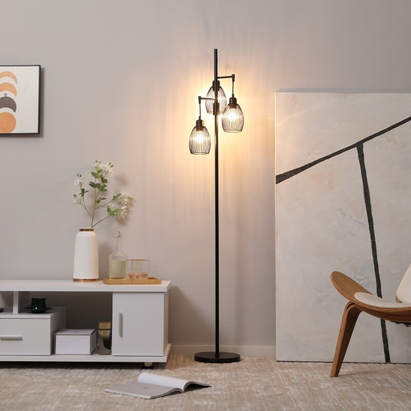 Dimmbare Stehleuchte im Industrie-Design mit 3 Lampenschirmen Stahl