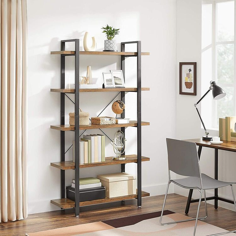 Stabiles Standregal mit 5 Regalebenen