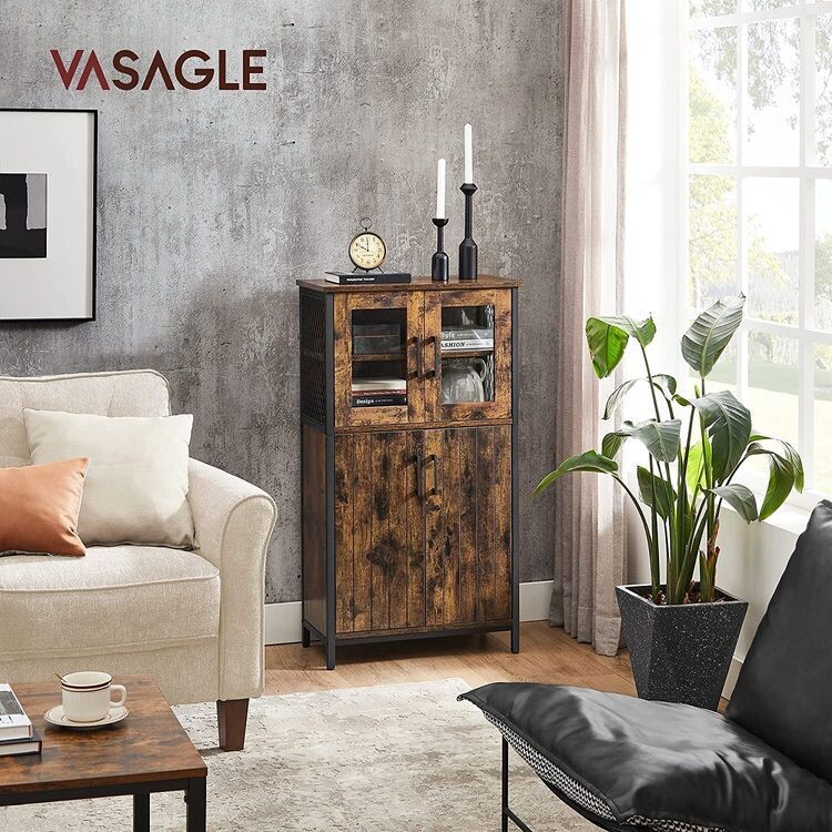 Sideboard mit Türen aus Glas