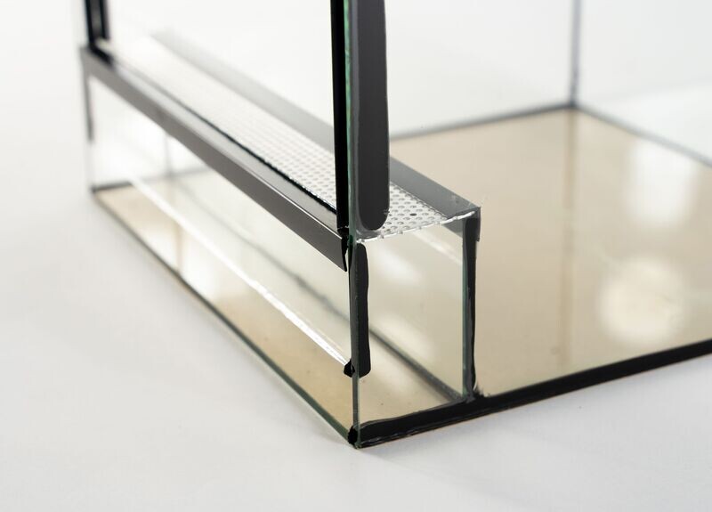 Glasterrarium 25 x 25 x 50 cm mit Fallscheibe