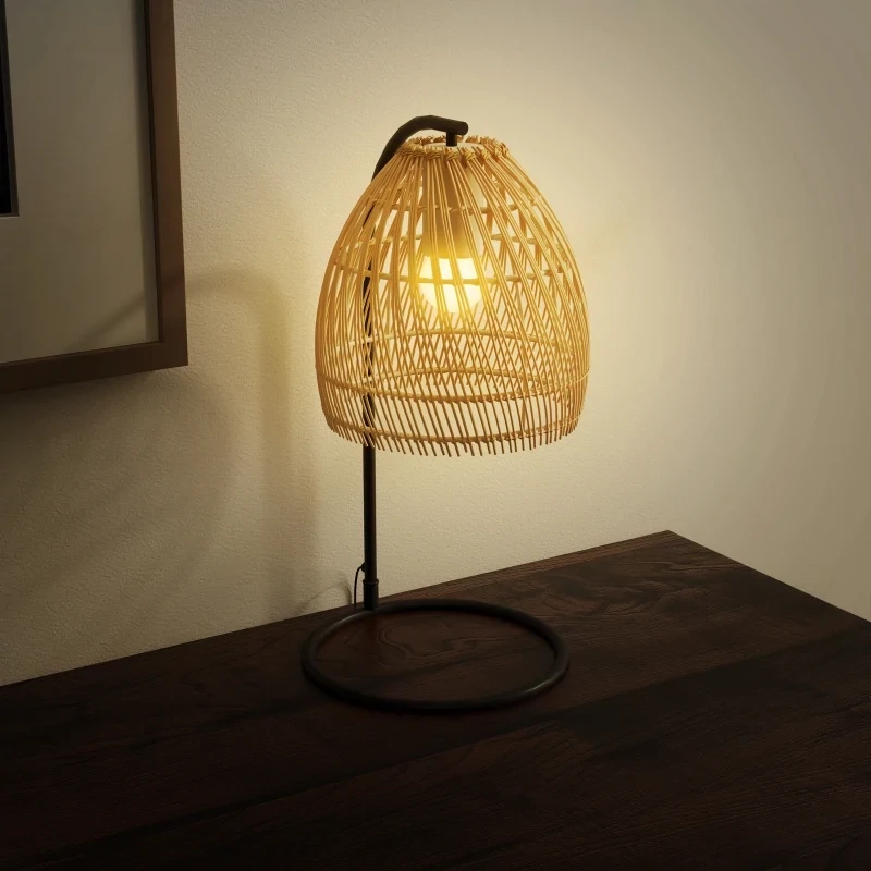 Tischleuchte im Boho-Stil, Lampenschirm aus Rattan, Schwarz + Natur