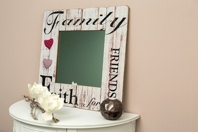 Holzspiegel &quot;Family Friends Faith forever&quot; 60 x 60 cm